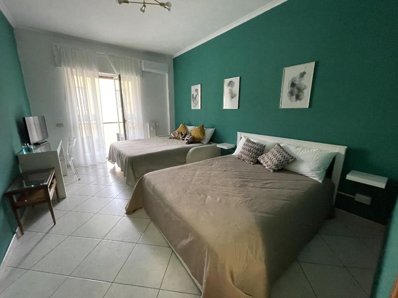 Renza House Chiaia - image 15