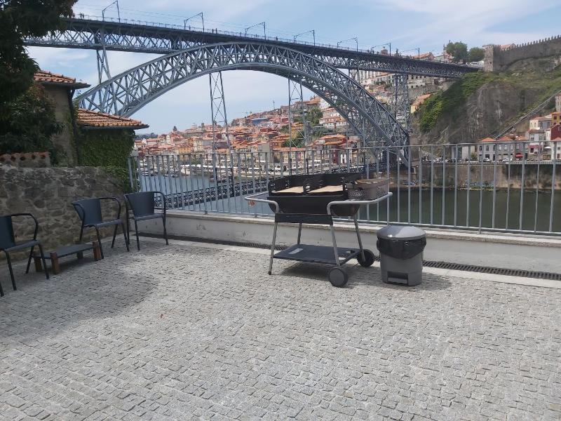 Bridge It - Suites & Views - image 49