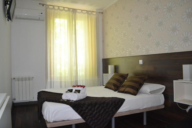 Hostal El Brezo - image 9