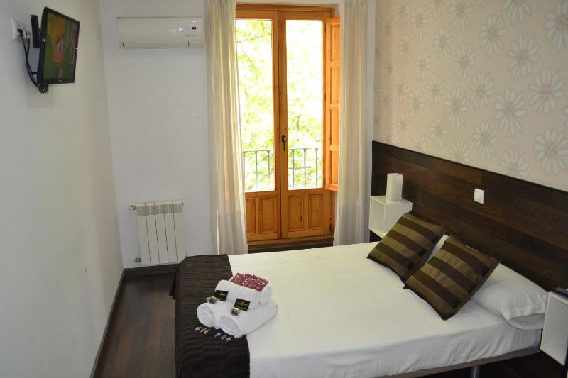 Hostal El Brezo - image 16