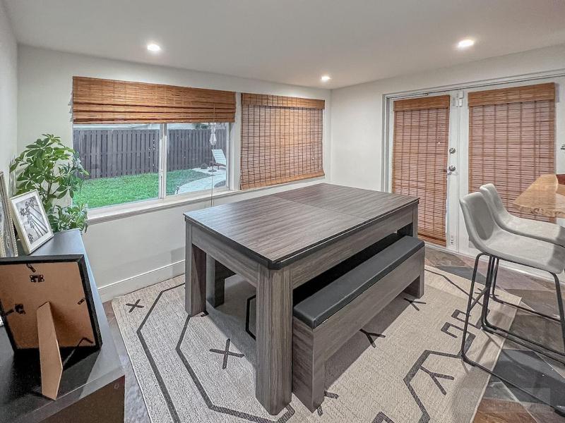 Oakland Oasis HEATED pool 2 King Beds Game Room BEACH 2.5 miles - image 6