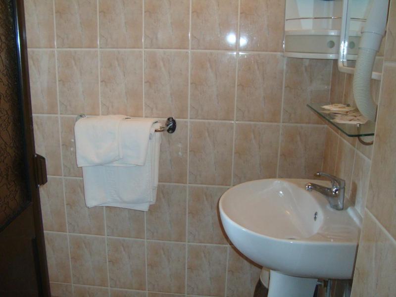 Rustic Double or Twin Room image 3