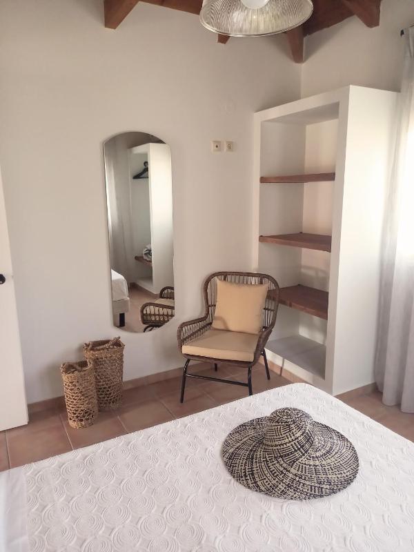 One-Bedroom Apartment No.5 (2nd floor) image 3