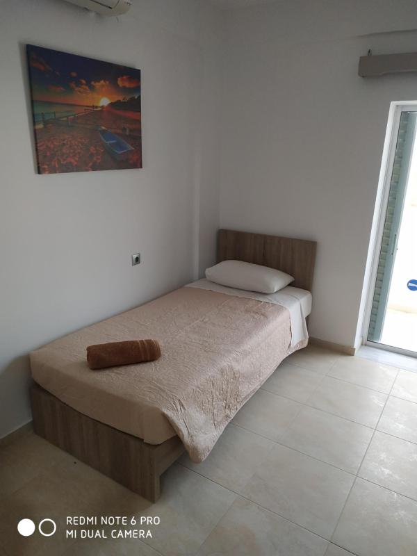 One-Bedroom Apartment (3 Adults) image 3