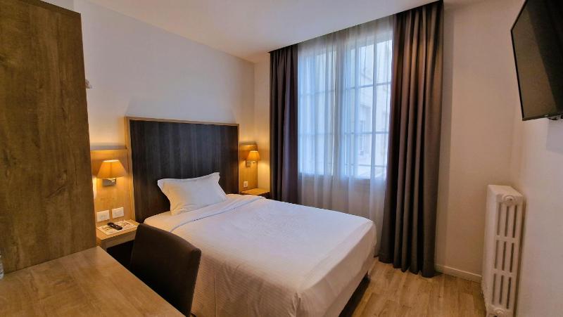 Single Room image 2