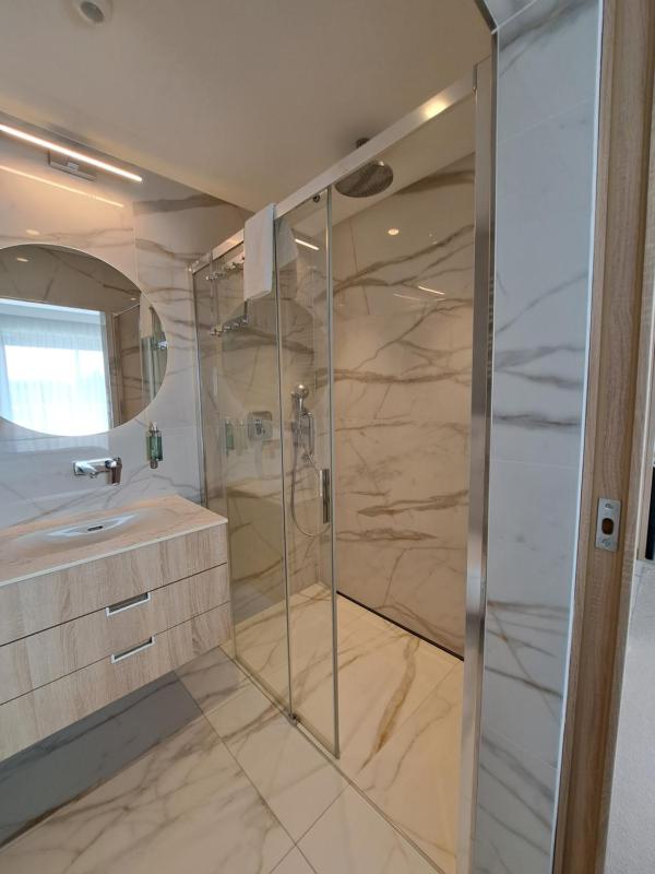 Double Room LUX with kitchenette image 1