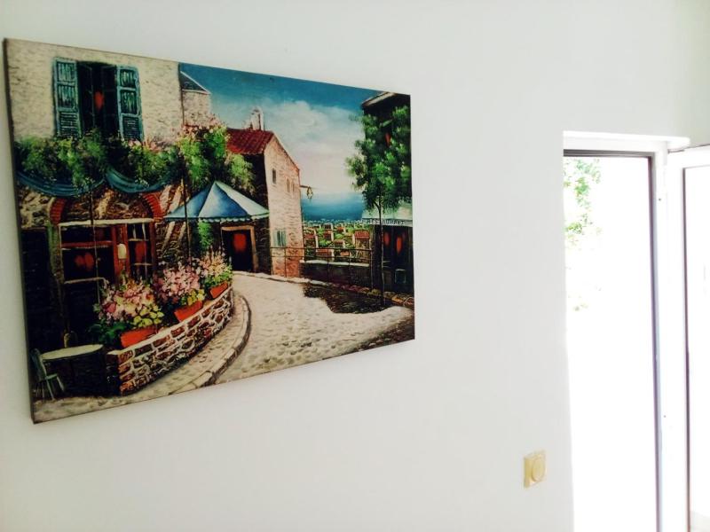 Studio Apartment image 4