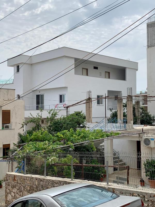 Duka Apts - image 4