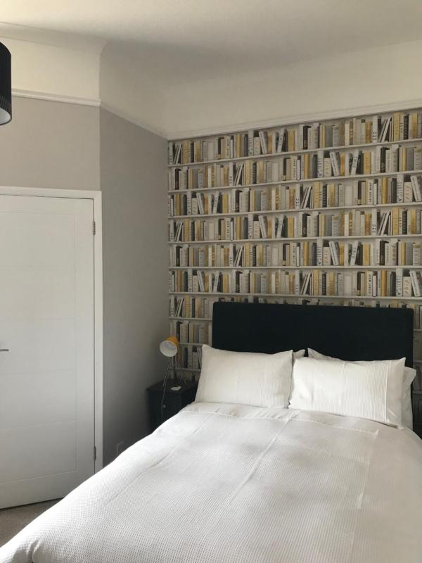 Double Room image 1