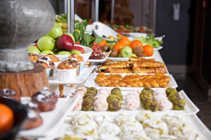 Economy Double Room image 4