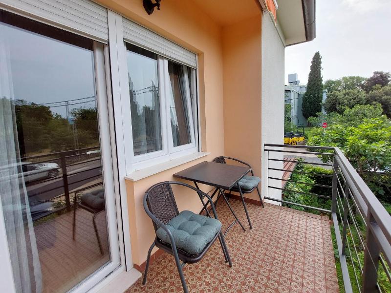 Apartments Katica - image 23
