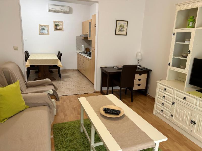 Apartments R - image 15