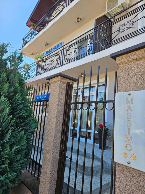 Vila Massimo - image 38