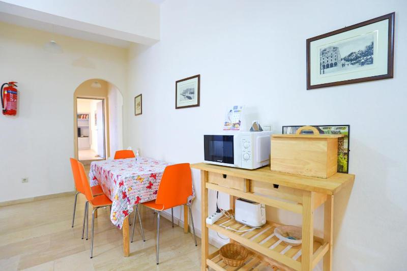 Kaminaki Beachfront Apartments - image 27