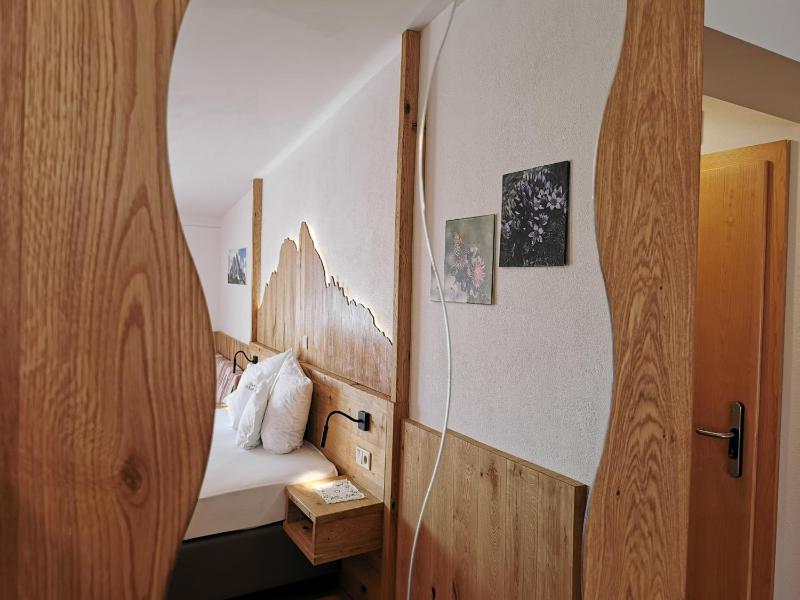 Classic Triple Room image 3