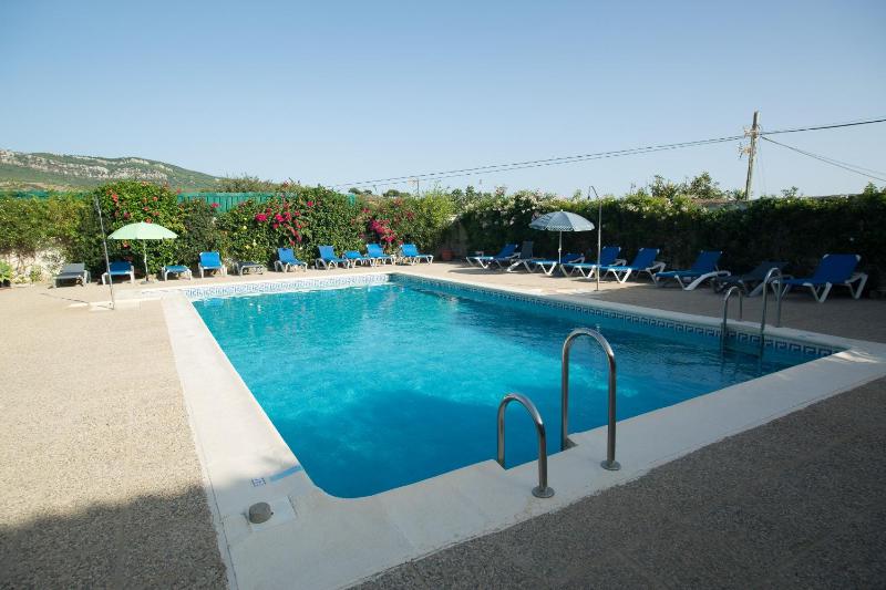Apartamentos Bolonia Paraiso - image 34