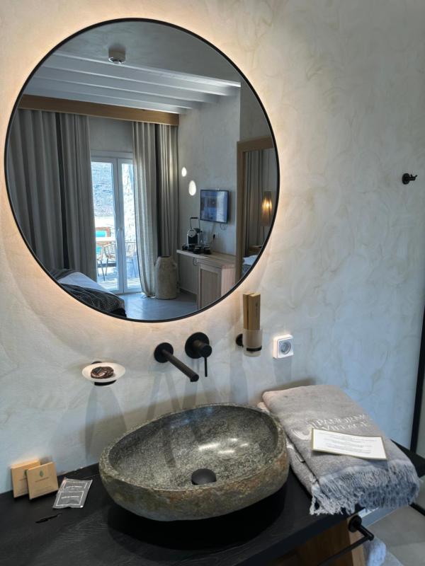 Superior Room with Sea View image 4