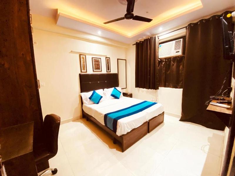 Hotel Aviraj Inn - image 7