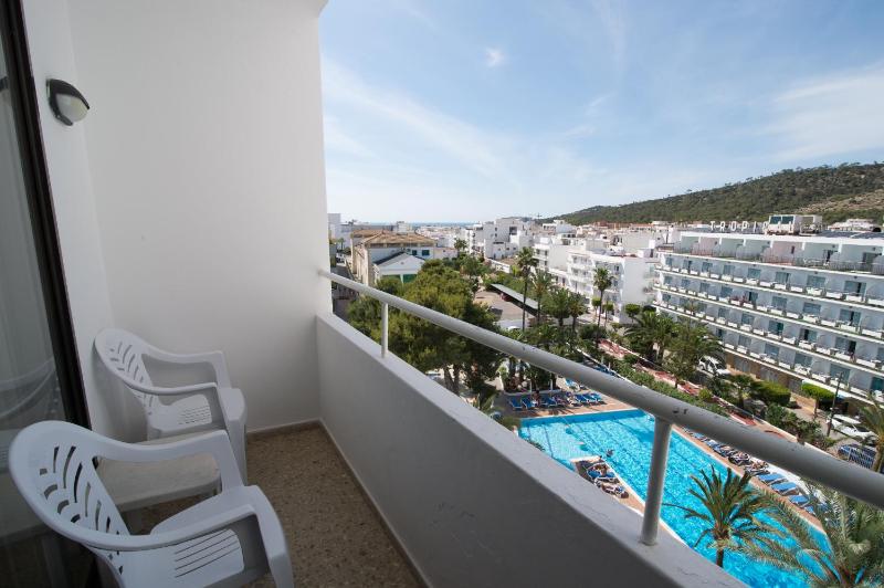 Two-Bedroom Apartment with Balcony image 2