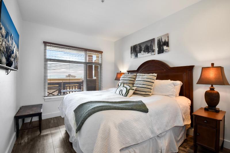 Unequalled Ski in Out Location Next to Gondola Superior 2 Bedroom Pool Conde Nast Winner B214 - image 50