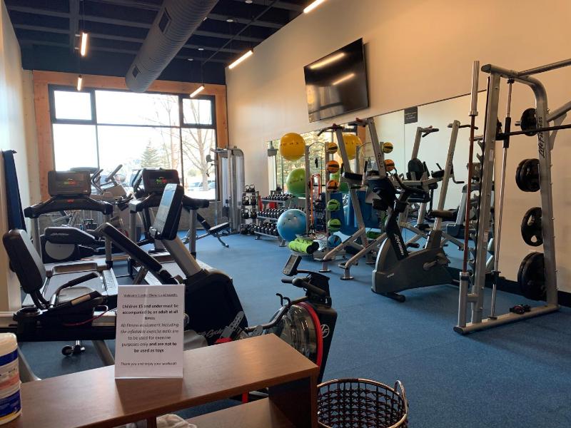 Unequalled Ski in Out Location Next to Gondola Superior 1BR Pool Condo Nast Winner B214B - image 7