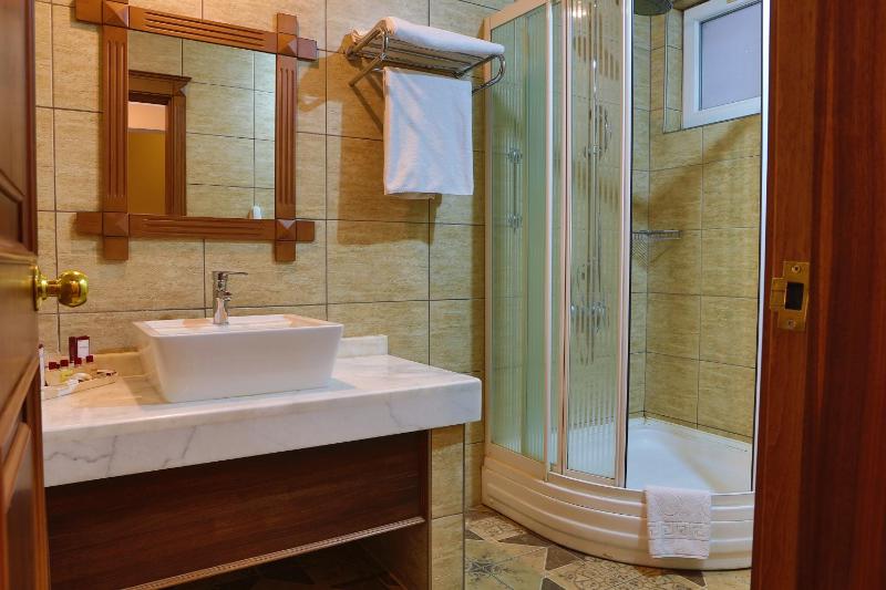 Suite image 2