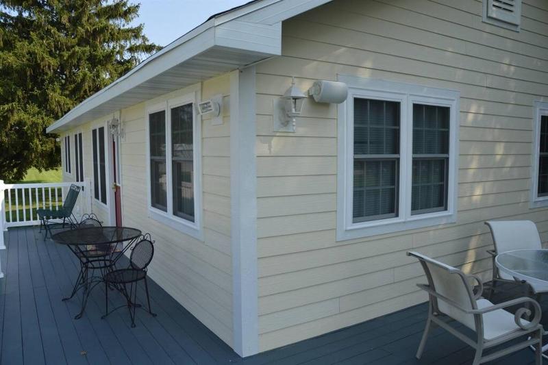 Three-Bedroom House image 3