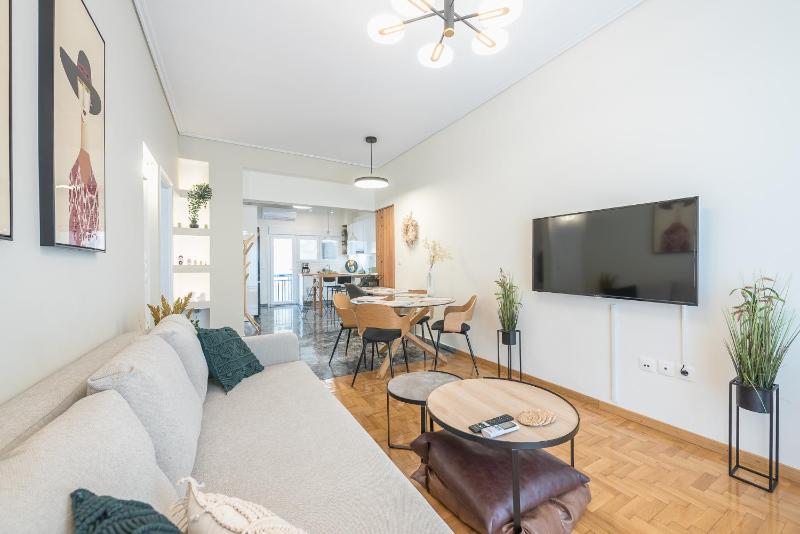 The Luxury Suite by Cloudkeys - image 8