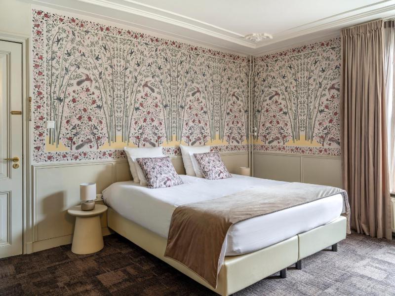 't Hotel - image 9