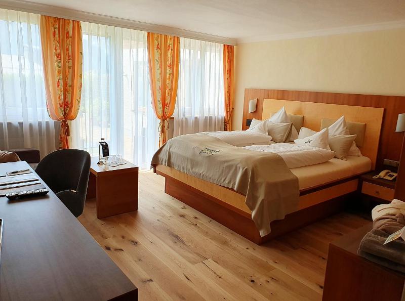 Double Room with Garden View image 1