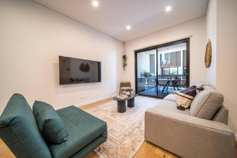 SYLO Luxury Apartments - Contemporary City Living - image 16