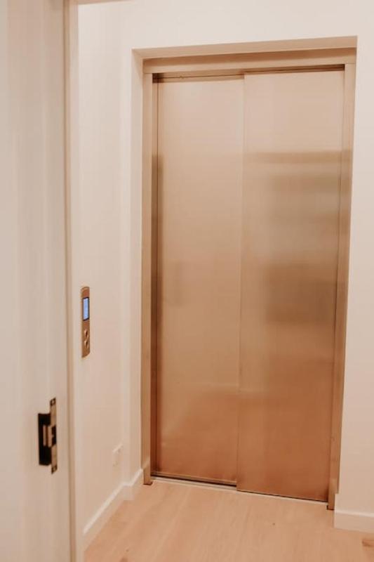 SYLO Luxury Apartments - Penthouse with City Views - image 11