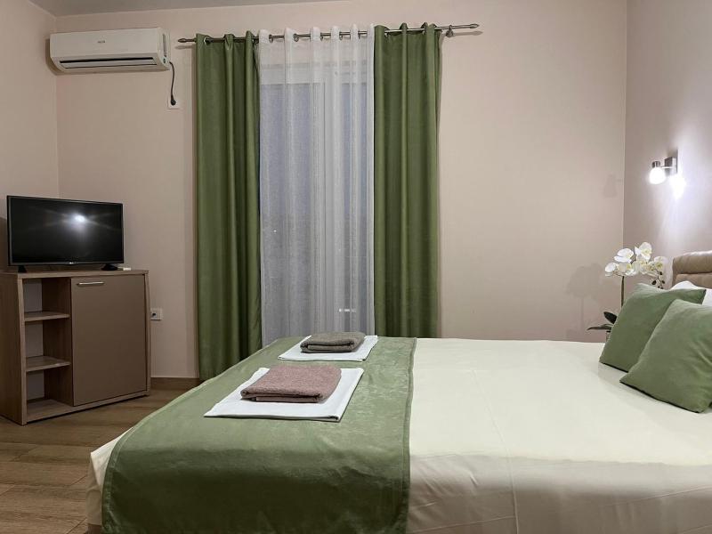 Moonlight Apartments - image 7