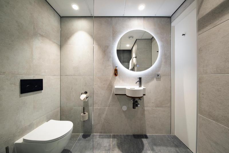 Deluxe Double Room with Sea View image 4