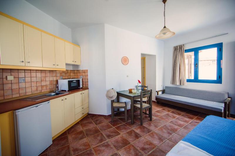 Iliana Hotel - image 12