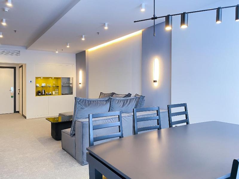 Suite image 4