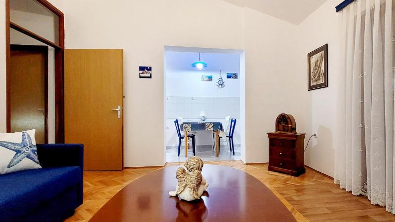 Beach Apartment Selce - image 11