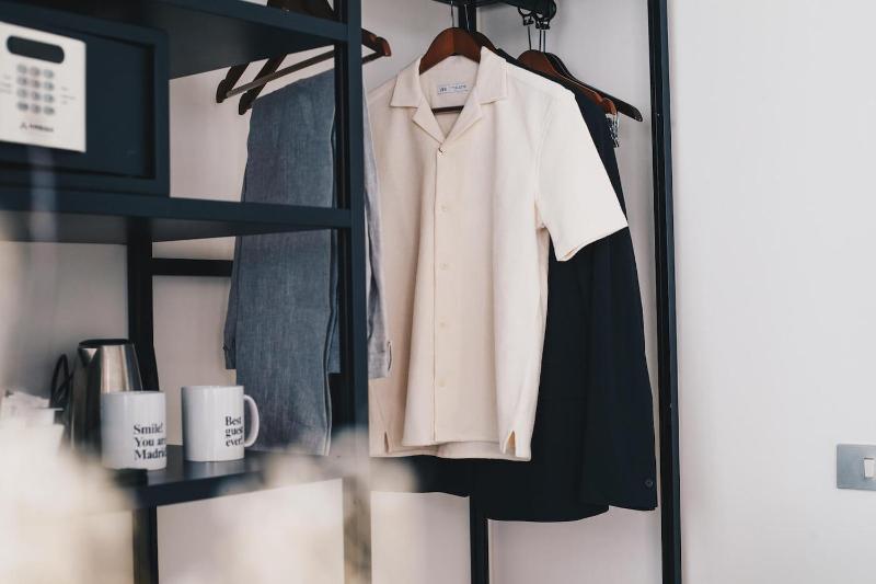 Deluxe Triple Room image 2