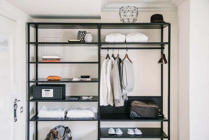 Deluxe Double Room High Floor image 3