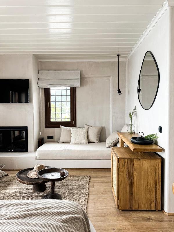 Superior Double Room image 1