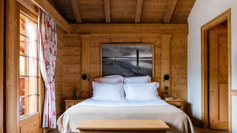 Firmin, Six-Bedroom Chalet image 4