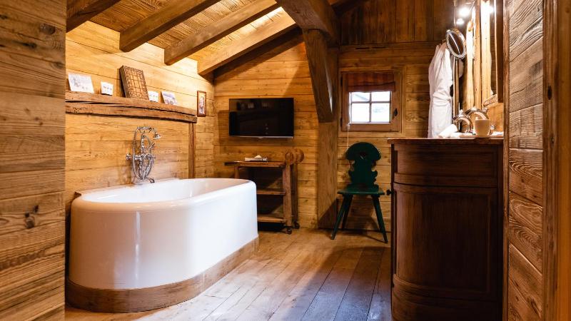 Donatien, Five-Bedroom Chalet image 2