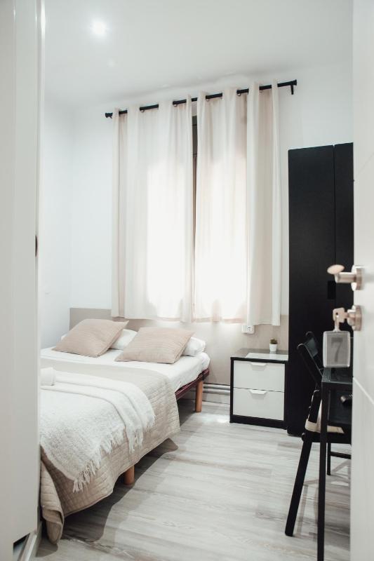 Double Room image 1