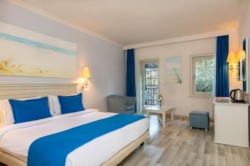 Two-Bedroom Suite image 1