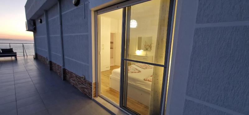 Sadet's Penthouse Saranda - image 8