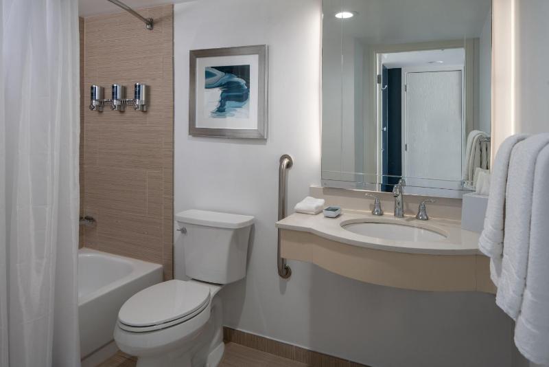 Four Points by Sheraton Suites Tampa Airport Westshore - image 30