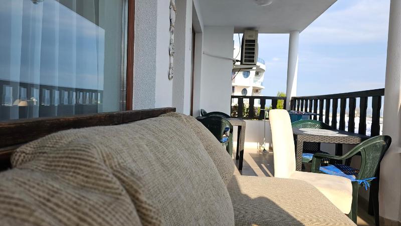 Complex Top Apartment - image 9