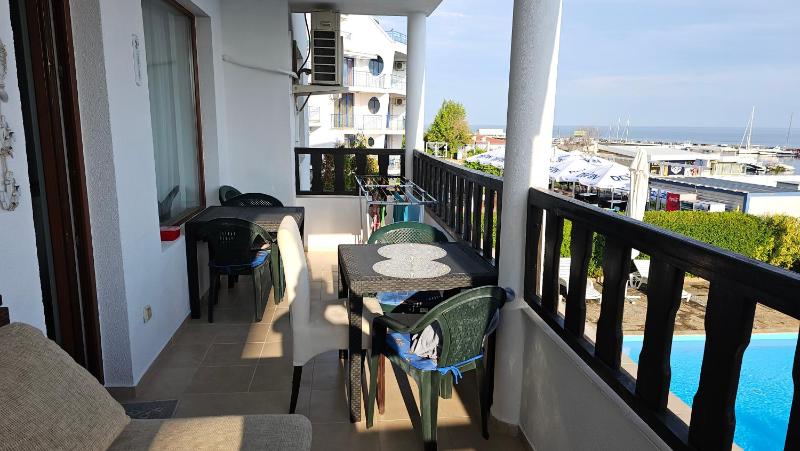 Complex Top Apartment - image 17