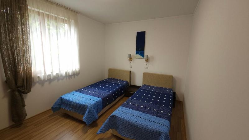 Complex Top Apartment - image 12