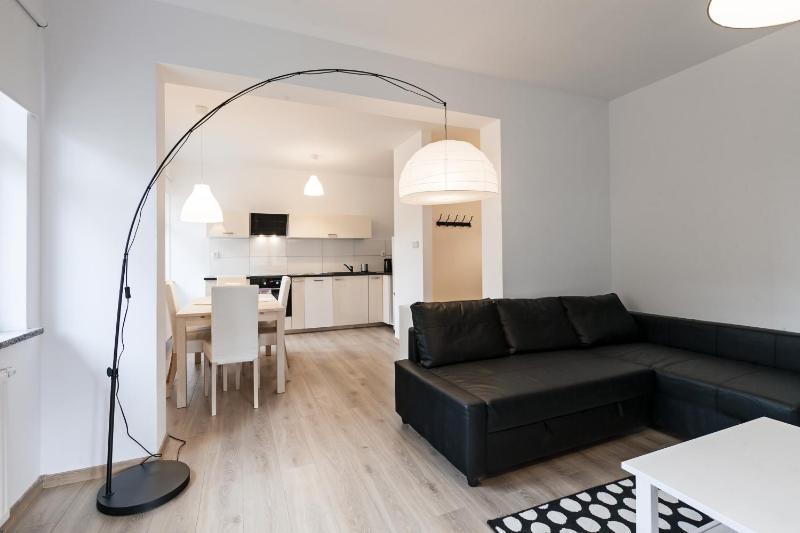 One-Bedroom Apartment image 1